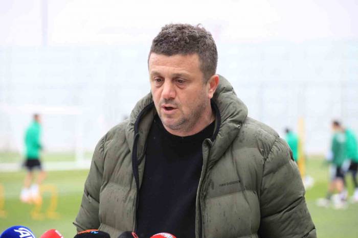 Konyaspor Teknik Direktörü Hakan Keleş: “Biz Elimizden Geleni Yapmaya Çalışıyoruz”