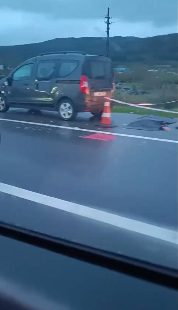 Yalova’da Hafif Ticari Aracın Çarptığı Yaya Öldü
