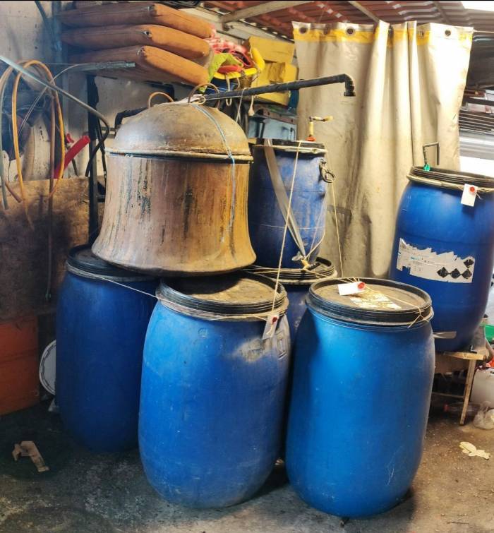 Yalova’da Kaçak Alkol Operasyonu
