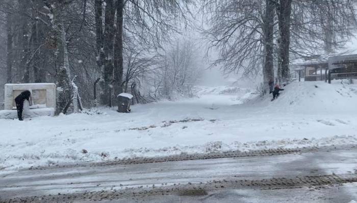 Kütahya Domaniç’te Kar Yağışı