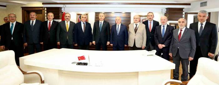 İçişleri Bakanı Yerlikaya Büyükşehir’i Ziyaret Etti