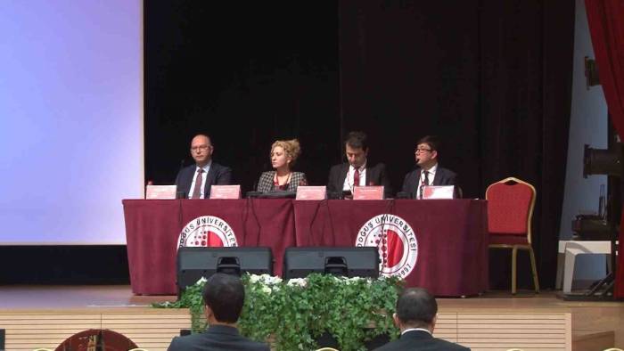 Yapay Zeka Ürünlerine De Telif Hakkı Önerisi Geldi