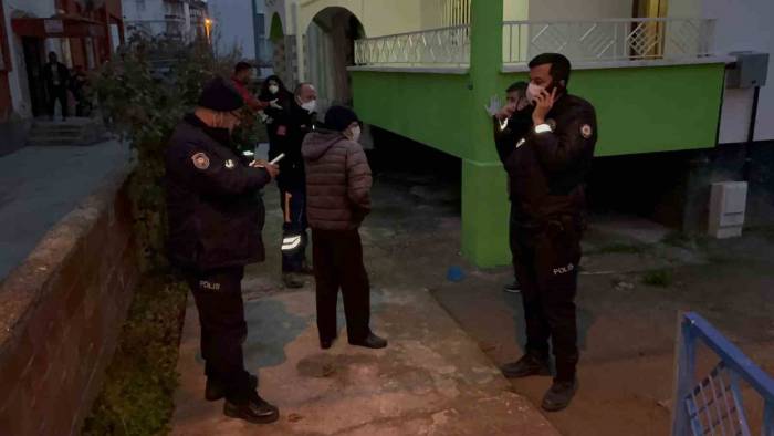 Haber Alınamayan Yaşlı Adam Evinde Ölü Bulundu