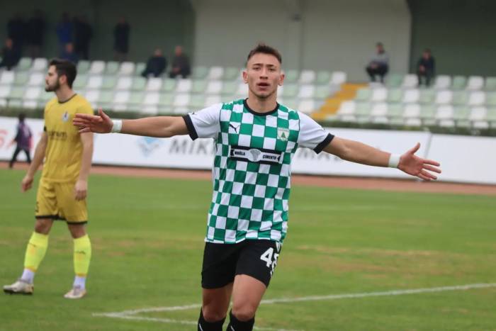 Muğlaspor Şampiyonluk Yolunda Liderliğini Korudu