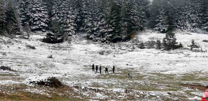 Bolu’nun Yüksek Kesimleri Beyaz Örtüyle Kaplandı