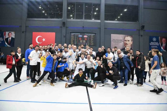 Çayırova Belediyesi, Bornova Belediyesi Ksk’yı Mağlup Etti