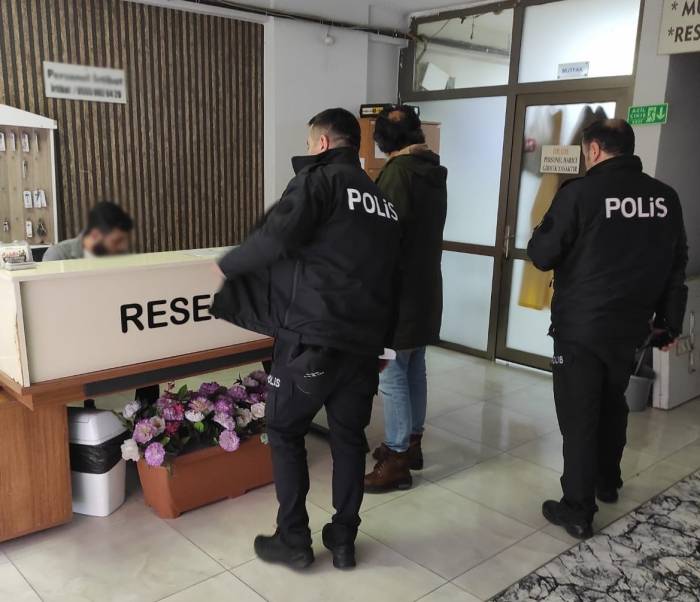 Emniyetten Günlük Ev Ve Kiralık Araç Firmalarına Denetim