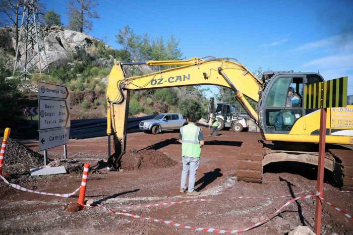 Muğla Büyükşehir 9 Yılda 642 Km Kanalizasyon Hattı