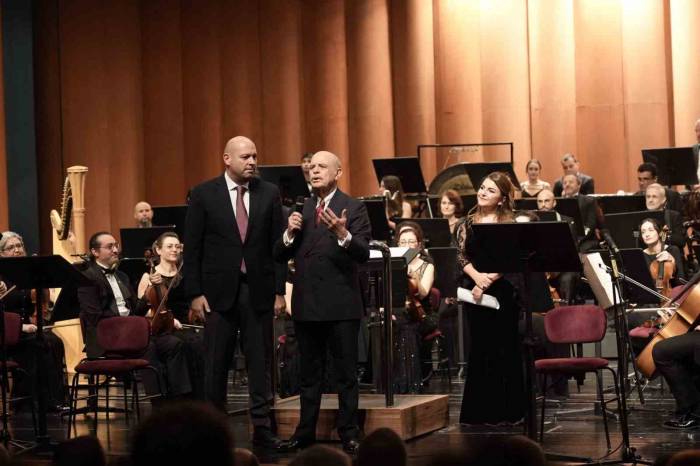 Uludağ İçecek’den “Bir Ulus Uyanıyor” Konseri