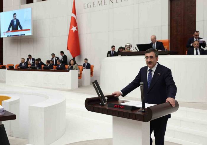 Cumhurbaşkanı Yardımcısı Yılmaz: "Dezenflasyon Politikalarımızın Devamlılığı Sağlanarak 2025 Yılında İstikrar Dönemine Geçilecek; Enflasyondaki Gerileme Hız Kazanacak, Öngörülebilirlik Artacak Ve 2026 Yılında Enflasyon Yenid