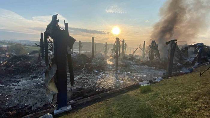 Lojistik Deposunda 26 Saattir Soğutma Çalışması Yapılıyor