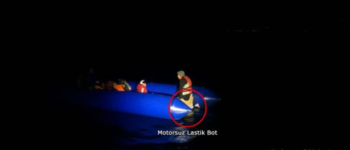 Kaçak Göçmenlerin Umuda Yolculuğu, Yunan Unsurlarının Ölüme Terk Etmesiyle Son Buluyor