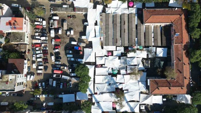 Buharkent’te Pazaryeri Ve Kent Meydanı Projesi Başlıyor