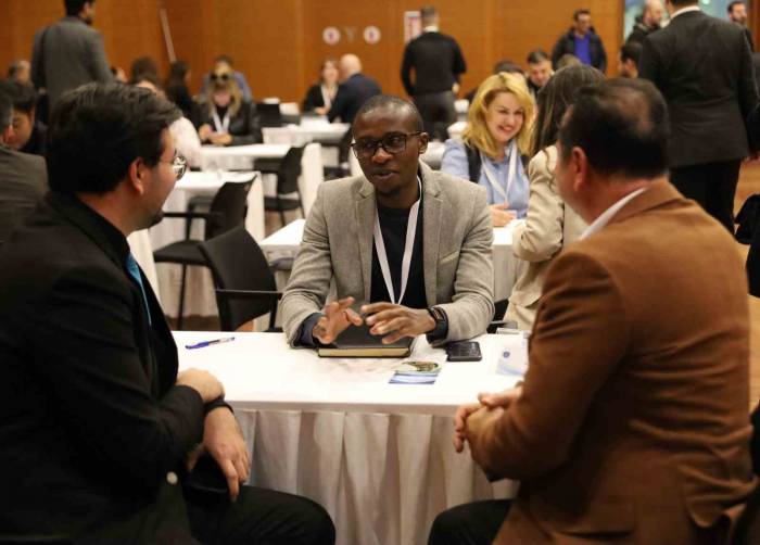 23 Ülkeden Turizmciler Bursa’da Buluştu