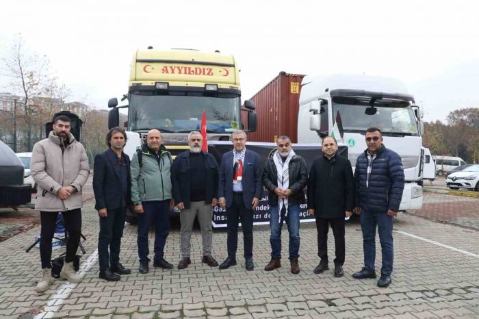 Eyüpsultan’dan Filistin’e 9 Yardım Tırı