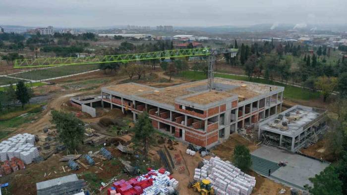 Özel Bireyler İçin Çok Yönlü Merkezde Çalışmalar Sürüyor