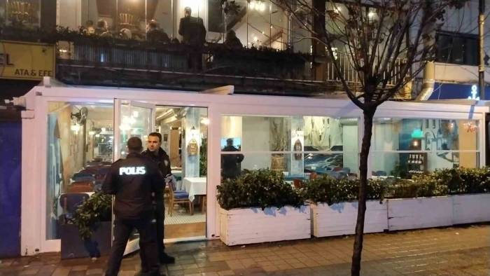 Maltepe’de Restoranda Silahlı Çatışma: 1 Ağır Yaralı