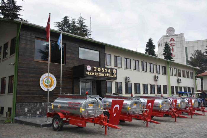 Sık Sık Köy Yangınlarının Yaşandığı İlçeye 5 Adet Yangın Tankeri