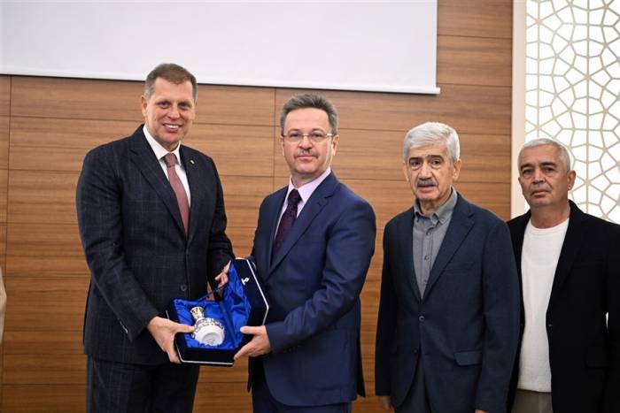 Manisa’da Üzüm İhracatı 550 Milyon Doları Buldu