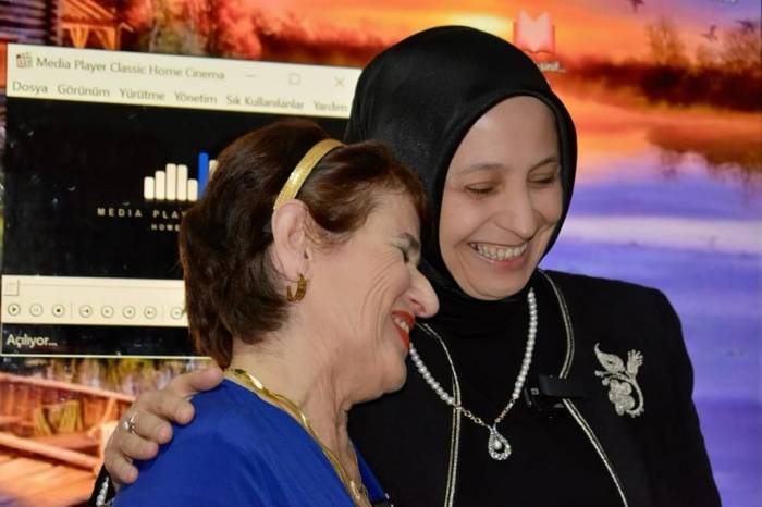 43 Yıllık Öğretmene Milli Eğitim Müdürü Durmuş’tan Sürpriz Ziyaret