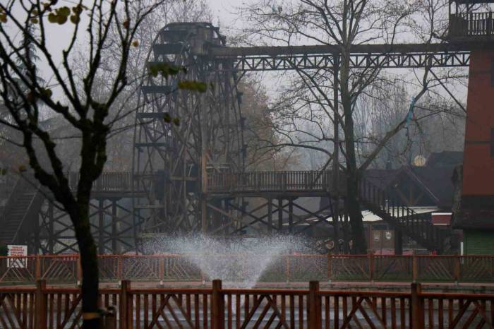 Sis Ve Doğa Buluştu, Ortaya Eşsiz Manzaralar Çıktı