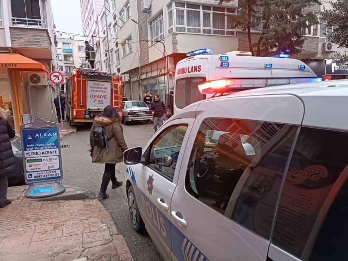 10 Gündür Işıkları Yanan Ev Ekipleri Teyakkuza Geçirdi