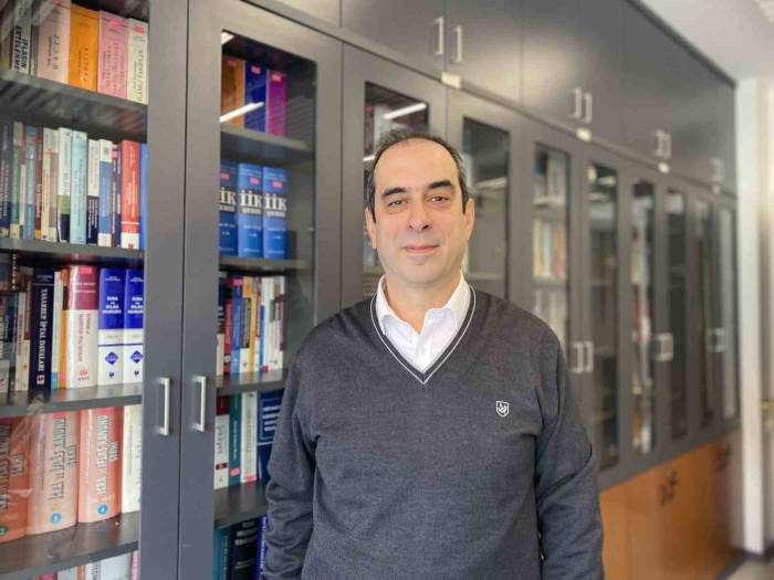 Seçil Erzan’ın Kapalıçarşı İfadesine Emre Belözoğlu’nun Avukatından Çarpıcı Yorum: "Gerçek Olduğunu Düşünmüyorum"