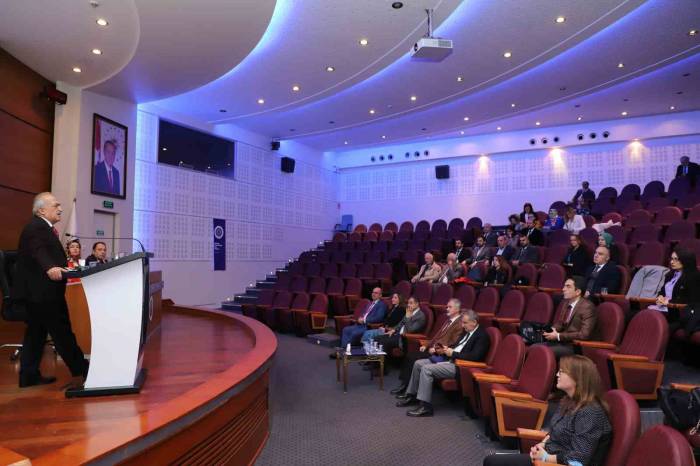 Meslek Yüksekokullarına Yönelik İzleme Ve Değerlendirme Toplantısı Düzenlendi