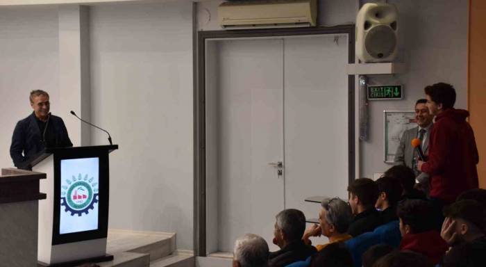 Ersun Yanal, Dostek Koleji Öğrencileriyle Türk Sporunu Konuştu