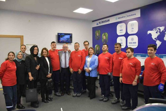 Düzce Heyeti Zeki’yi Yerinde Gördü