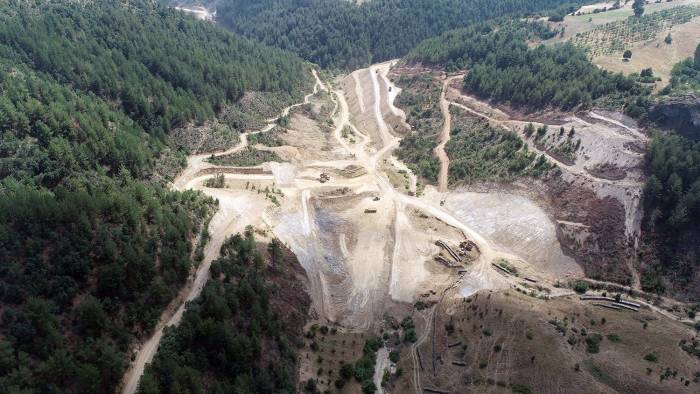 Manisalı Üreticinin Yüzünü Güldürecek Barajda Çalışmalar Devam Ediyor