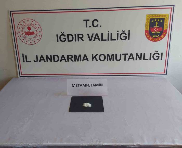 Aralık İlçesinde Uyuşturucu Madde Ele Geçirildi