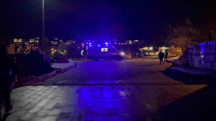 Tatvan’da 18 Yaşındaki Genç İntihar Etti