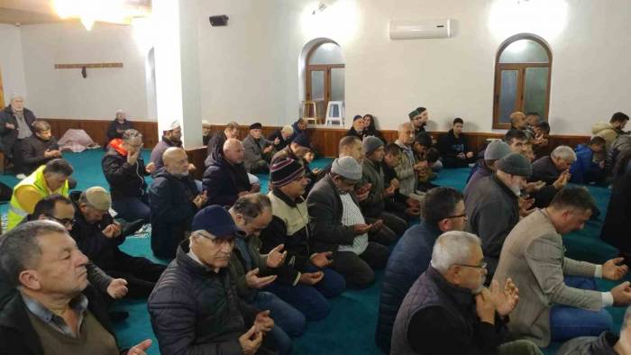 Köyceğiz Döğüşbelen Mahallesi’nde Sabah Namazı Buluşması Gerçekleşti