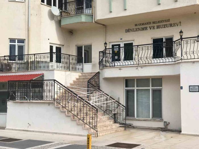 Marmaris Belediyesi Dinlenme Ve Huzurevi Kapandı