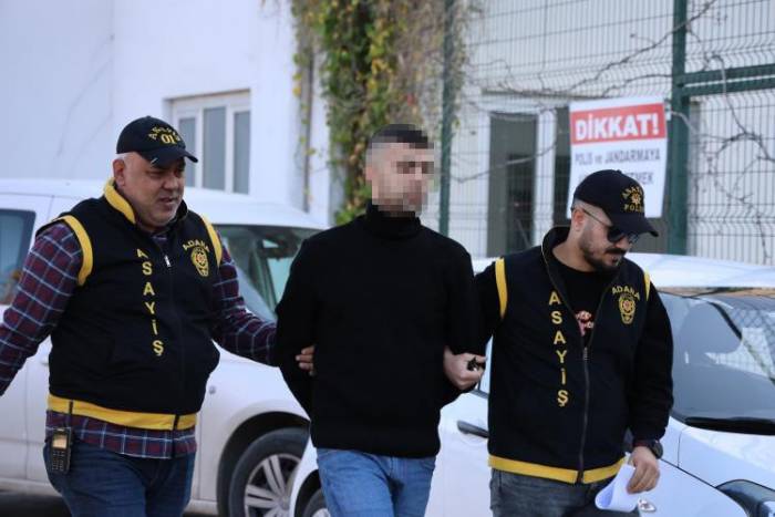 Adana’da Starbucks’a Silahlı Saldırı Yapan Şüpheli Tutuklandı