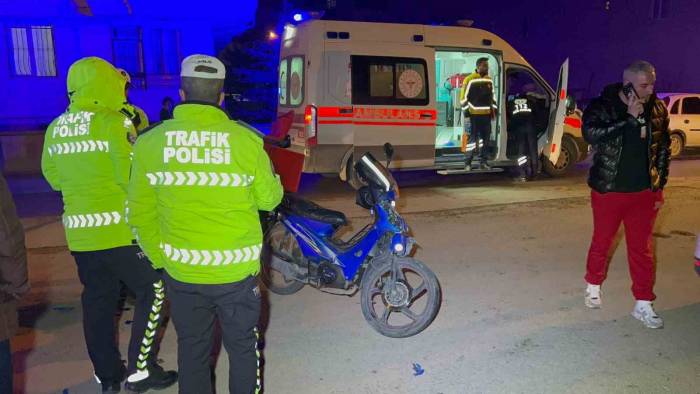 Aksaray’da Motosiklet İle Otomobil Çarpıştı: 1 Yaralı