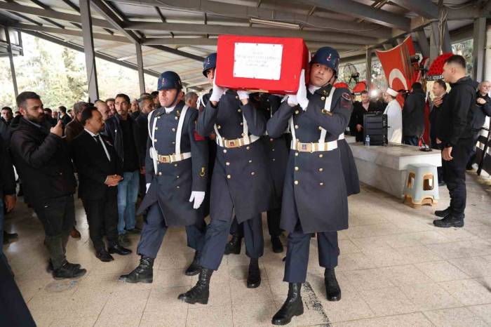 Şehit Uzman Çavuş Yetişen, Adana’da Toprağa Verildi