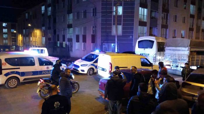 Çorlu’da Maganda Dehşeti: Parayı Koparamayınca Arabanın Lastiklerini Yardı