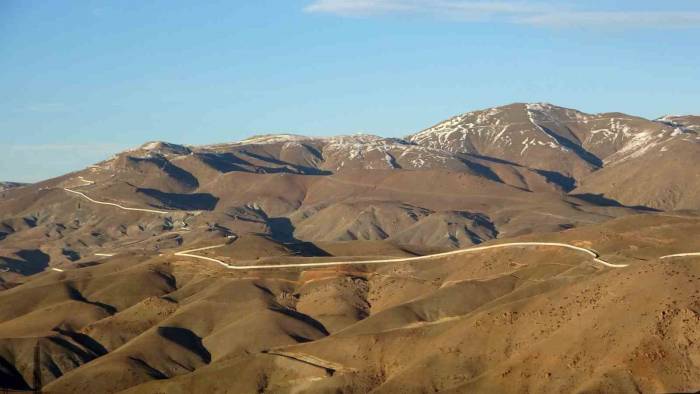 Van-iran Sınırında İnşa Edilen Duvarın Saray Etabı Tamamlandı