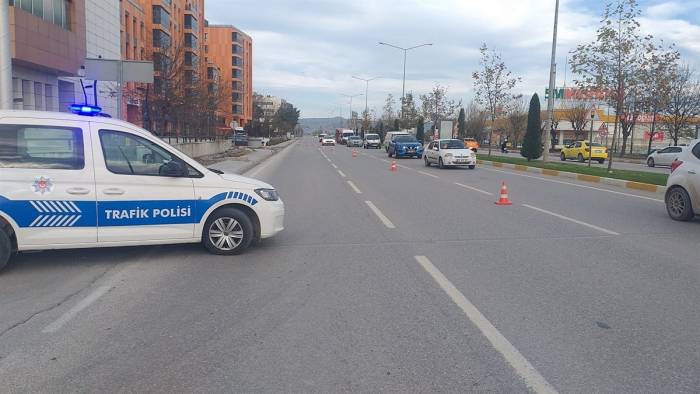 Balıkesir’de Çevreyi Rahatsız Eden 42 Araca Ceza Yağdı