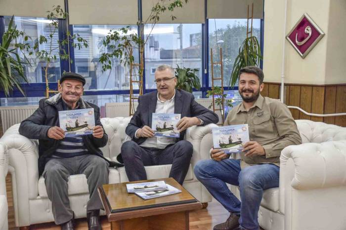 Dünya Çapında İlgi Gören Adem Amca Ve Yaren Leylek Hikayesinin Kitabı Çıktı