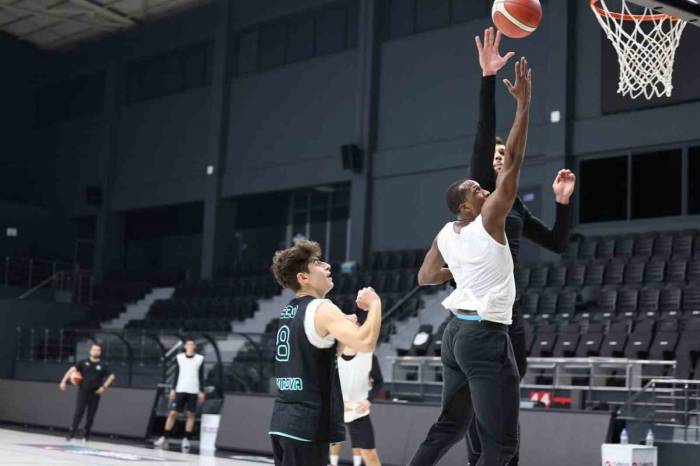 Çayırova Belediyesi Evinde Ankaragücü’nü Ağırlayacak