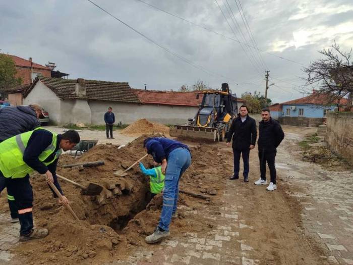 Çapaklı Mahallesi’nde Kanalizasyon Hattı Yenilendi