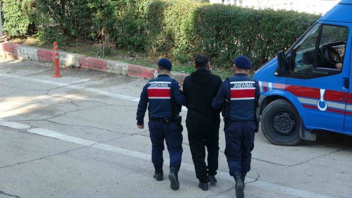 5 Yıldır Firari Olan Hükümlü Jandarma Tarafından Yakalandı