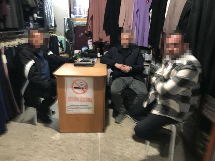 "Ben Hayatta Dolandırılmam" Dedi, Arkadaş Kurbanı Oldu, 240 Bin Lirasını Kaptırdı