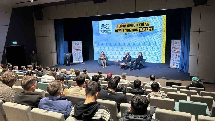 Gazeteciler Terörle Mücadeleyi Anlattı