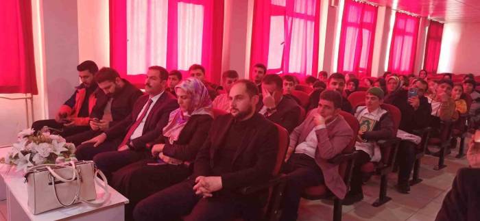 Tatvan’da “Hafızlar Yarışması” Yapıldı