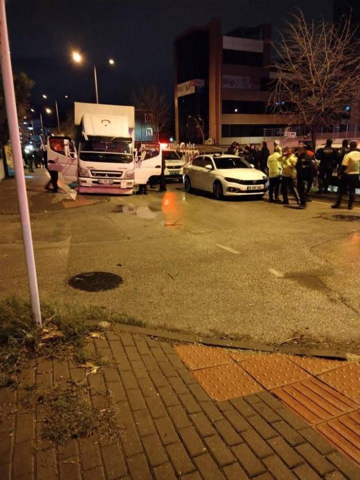 Bursa’da Nefes Kesen Kovalamaca...ekipleri Böyle Peşine Taktı, Alkollü Çıktı