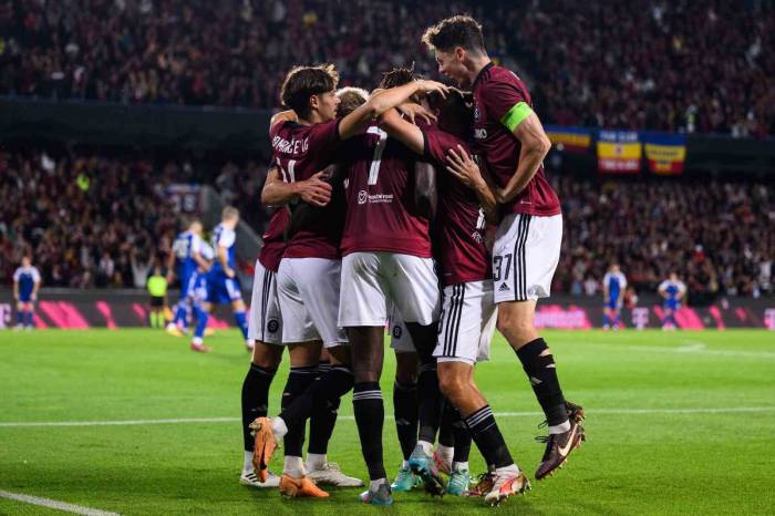 Galatasaray’ın Rakibi Sparta Prag Oldu